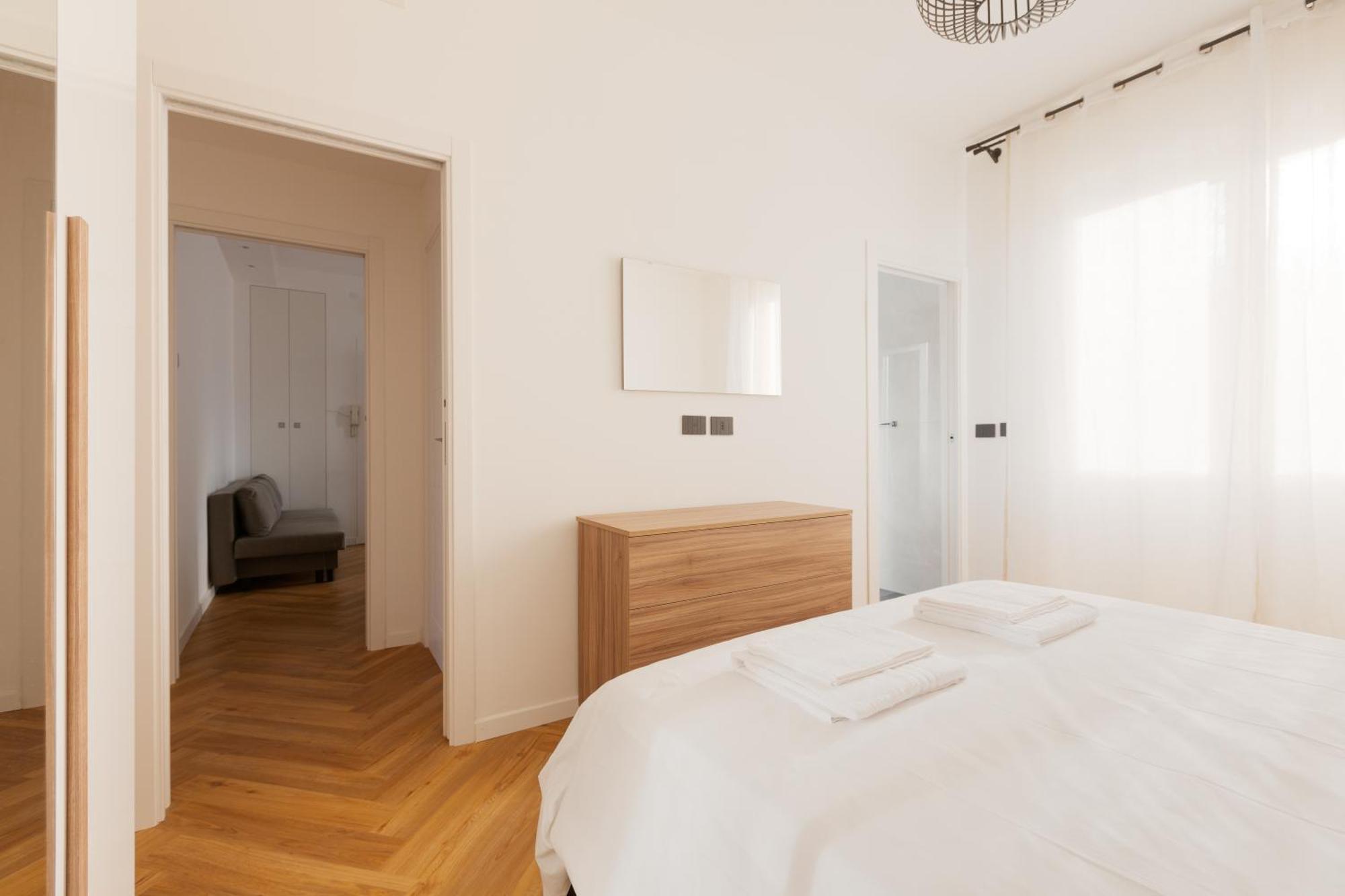 Paul House Buenos Aires Milan